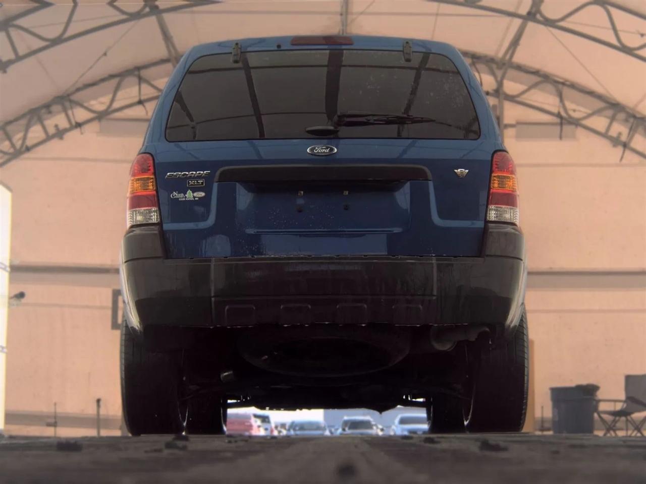 Ford Escape  2007