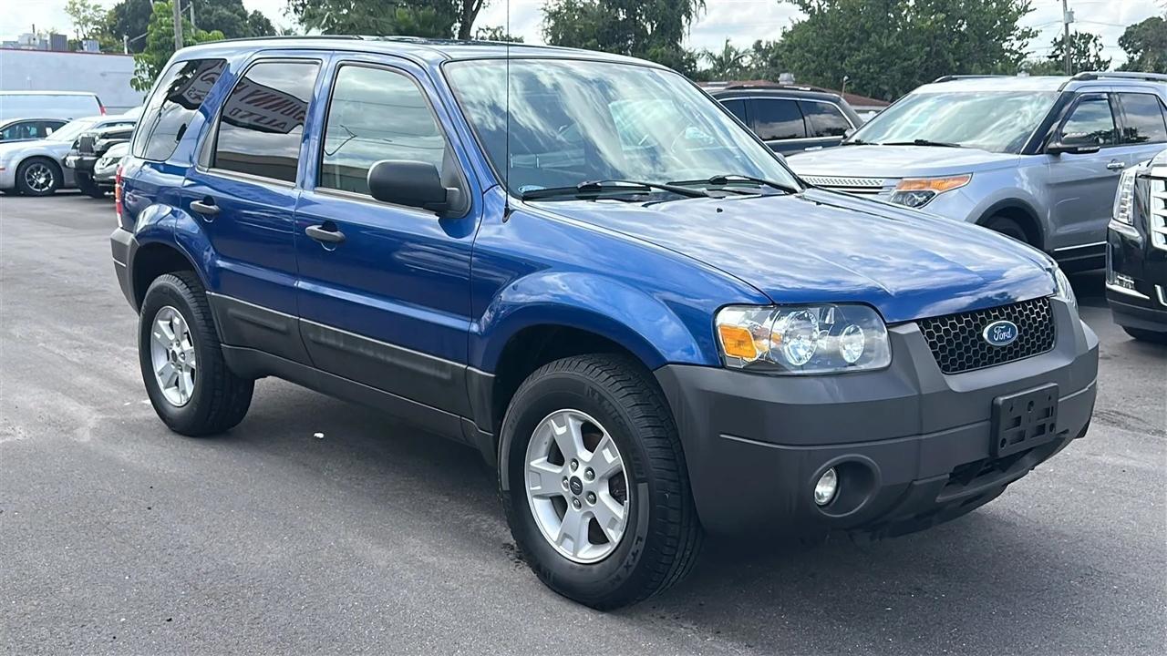 Ford Escape  2007