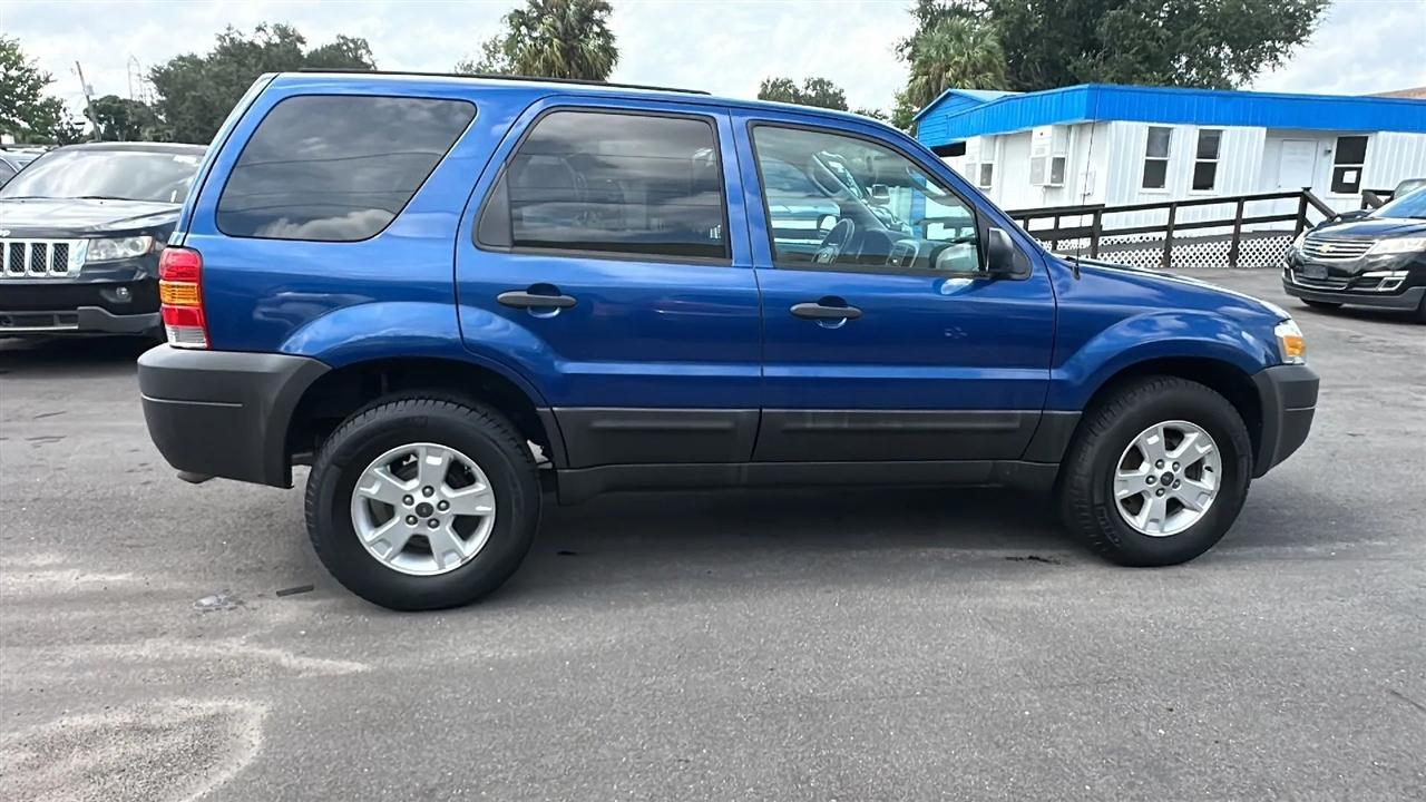 Ford Escape  2007