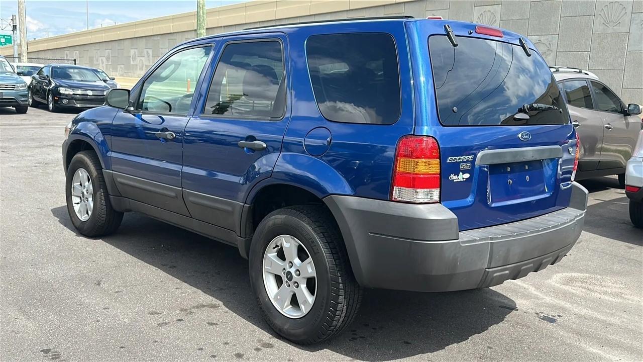 Ford Escape  2007