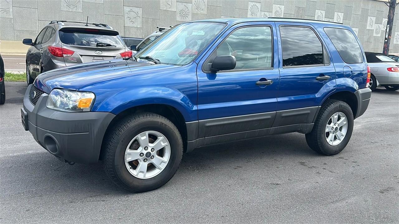 Ford Escape  2007