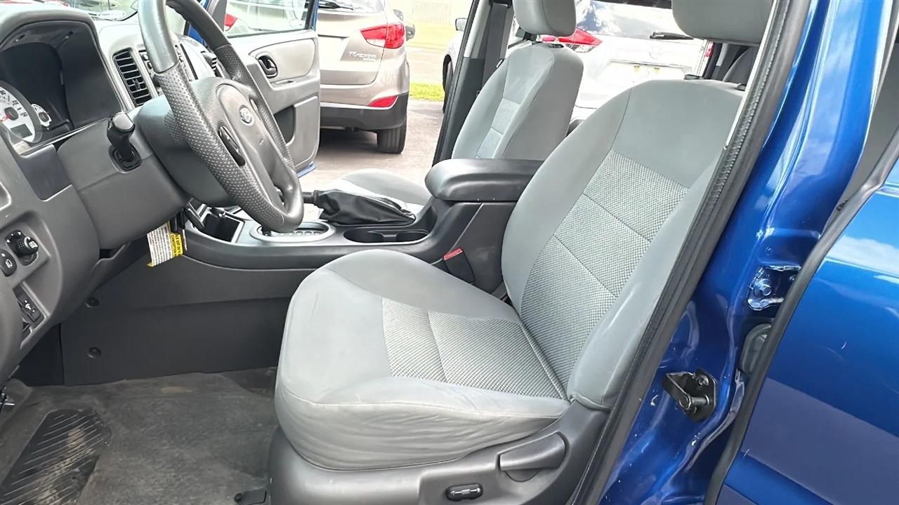 Ford Escape  2007