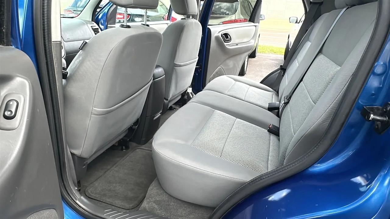 Ford Escape  2007