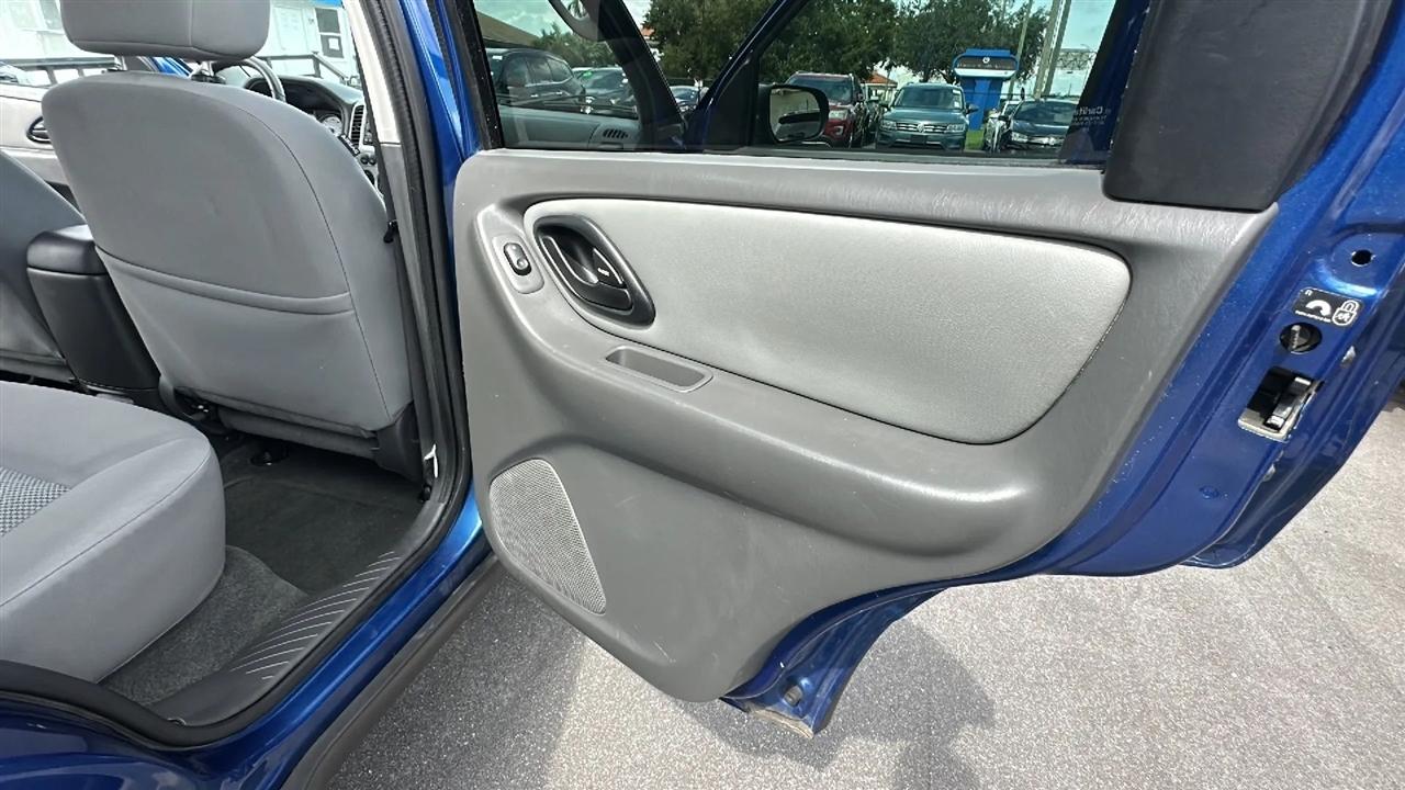 Ford Escape  2007