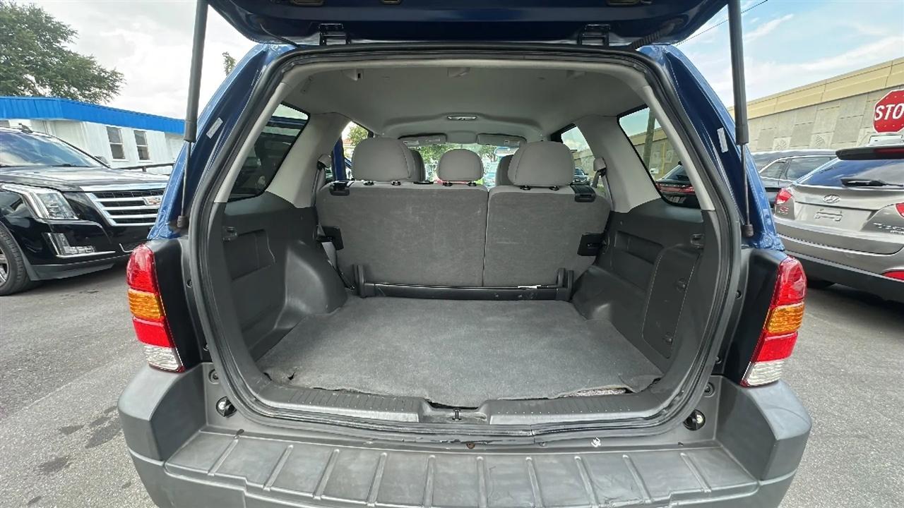 Ford Escape  2007
