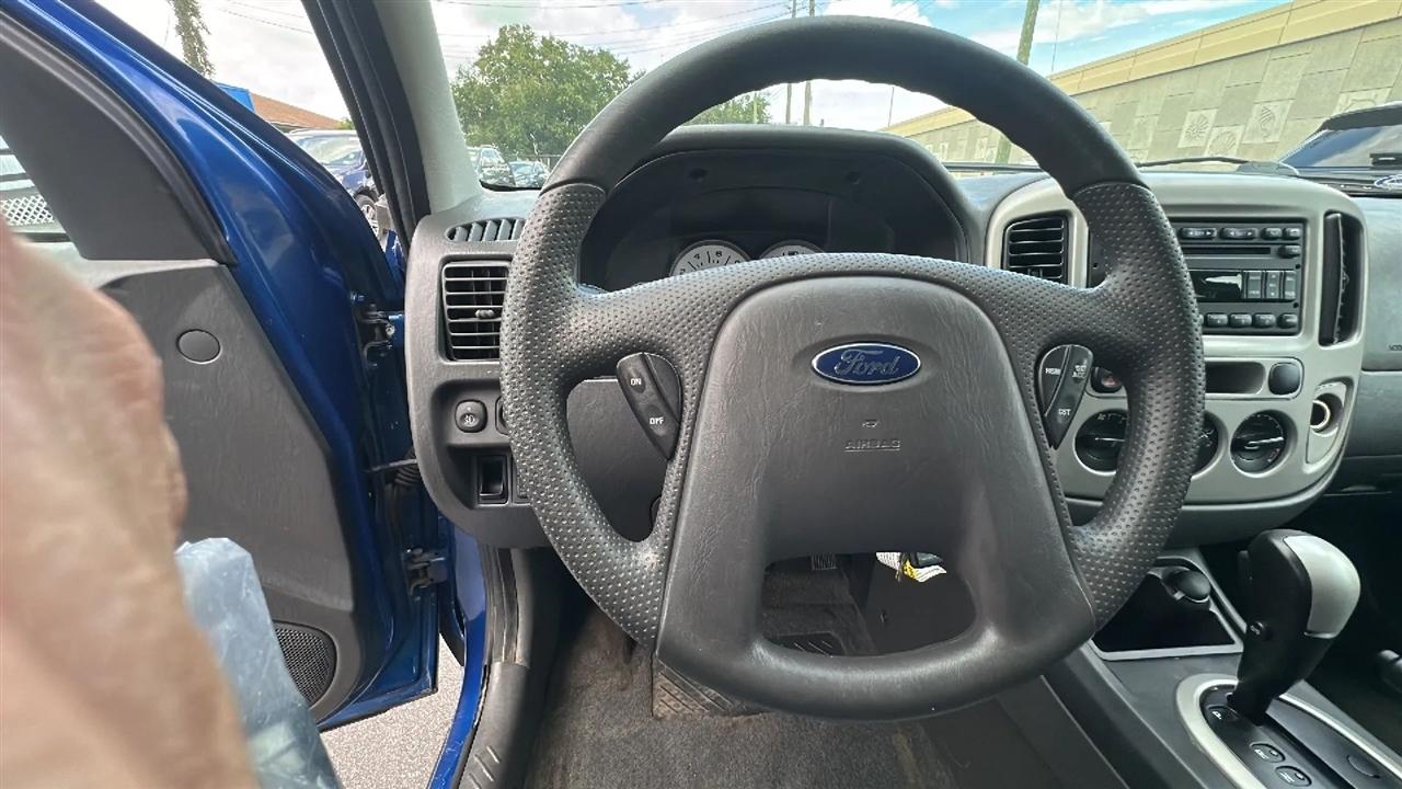 Ford Escape  2007