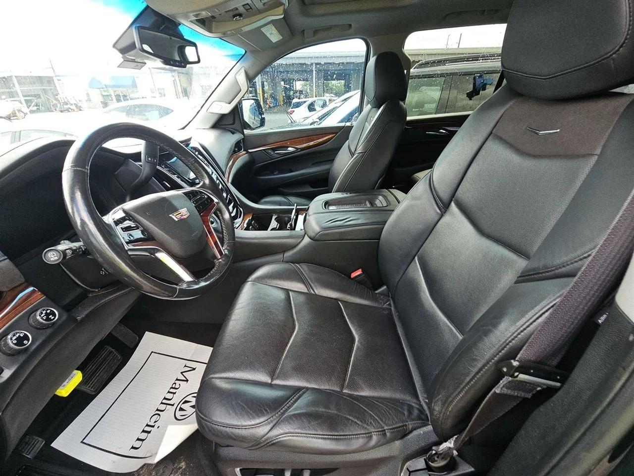 Cadillac Escalade  2015