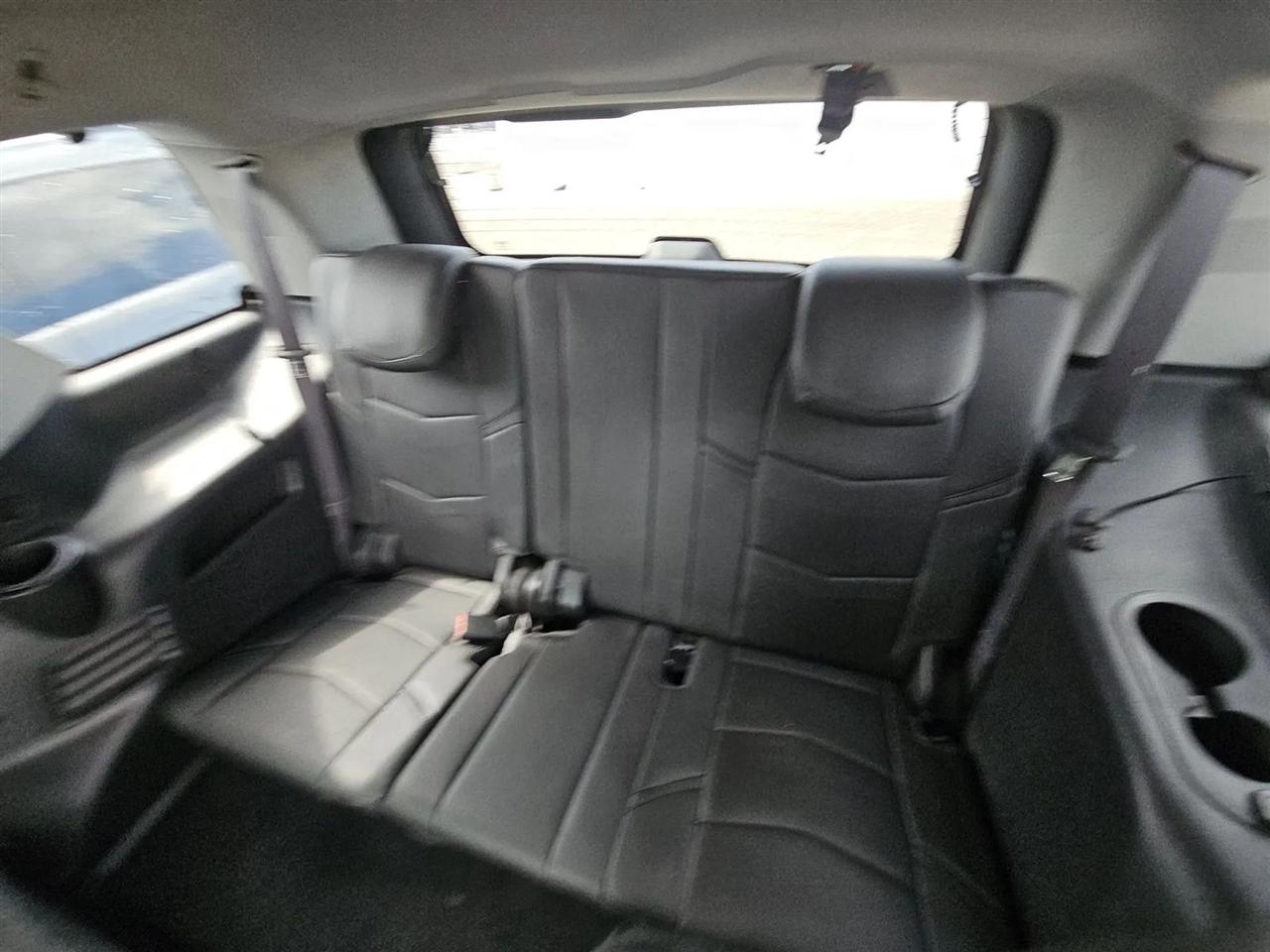 Cadillac Escalade  2015