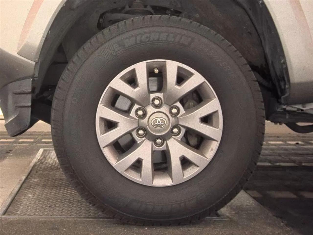 Toyota Tacoma 2WD  2019