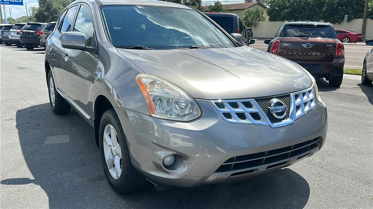 Nissan Rogue  2013