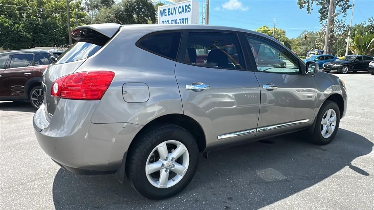 Nissan Rogue  2013