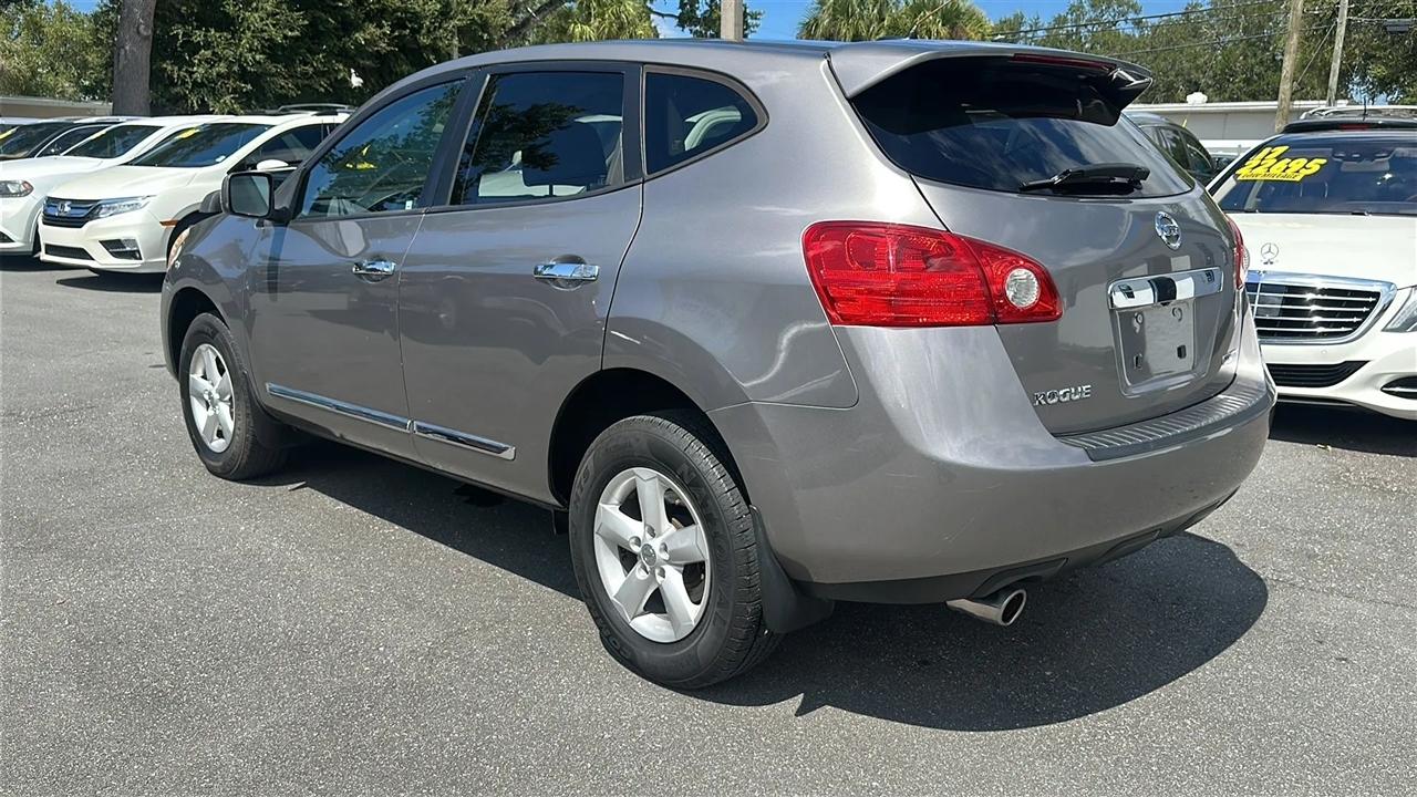Nissan Rogue  2013