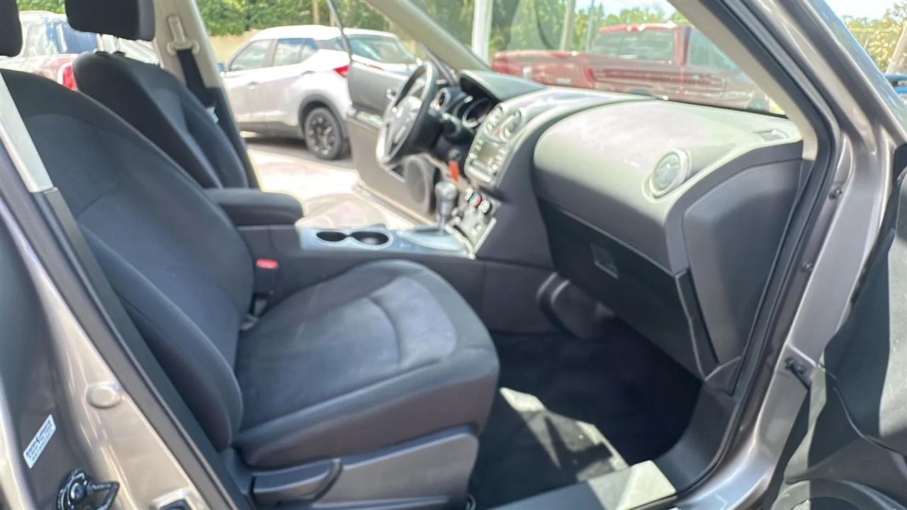 Nissan Rogue  2013