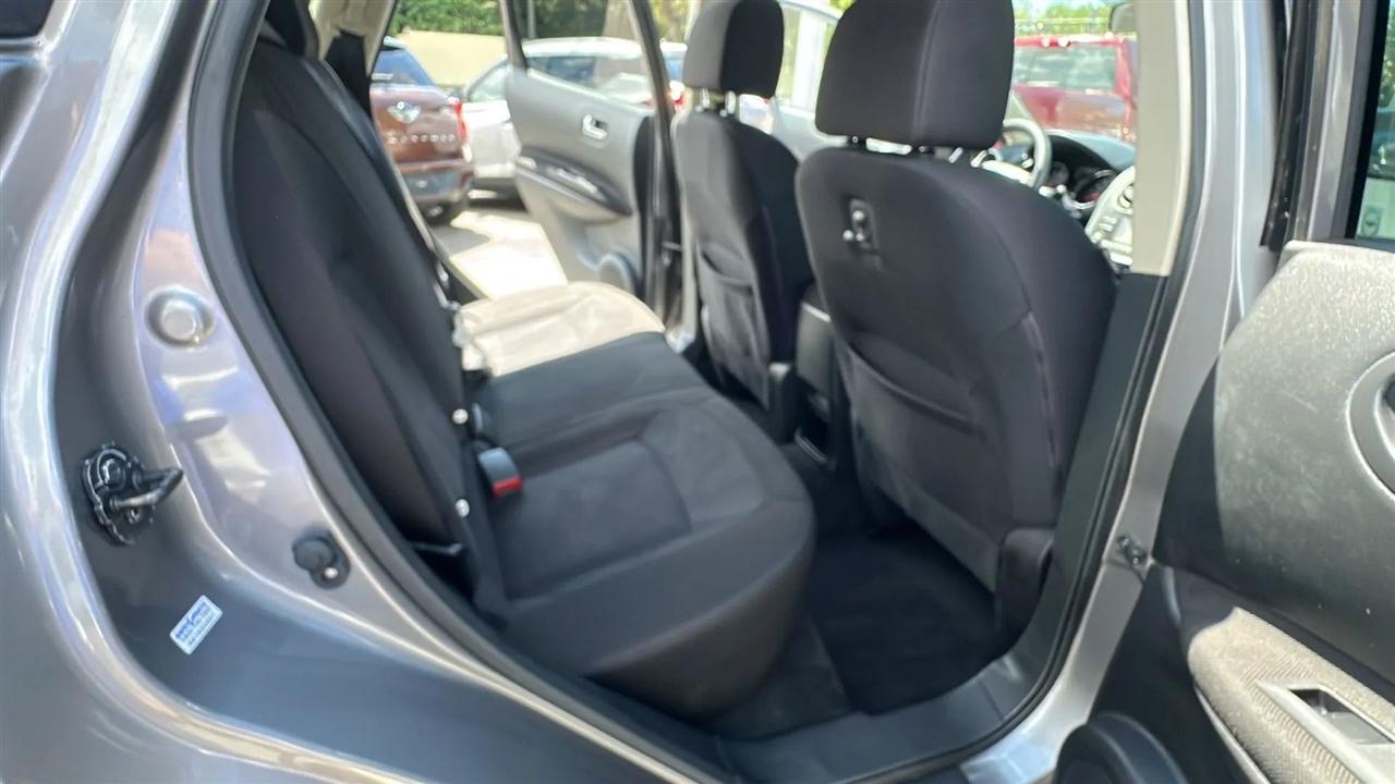 Nissan Rogue  2013