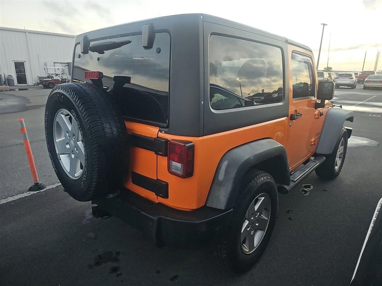 Jeep Wrangler  2012