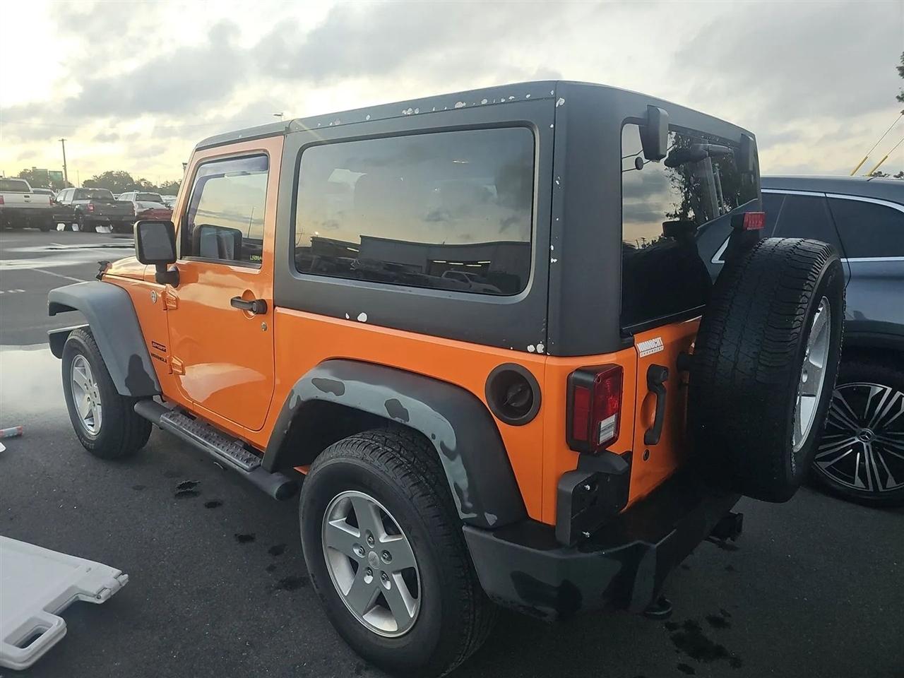 Jeep Wrangler  2012