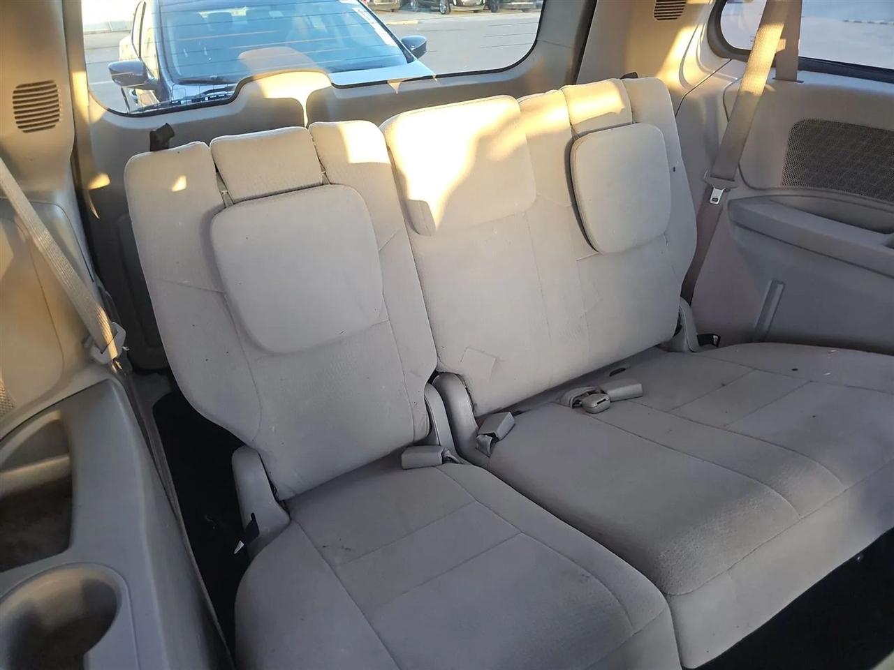 Chrysler Town & Country  2012