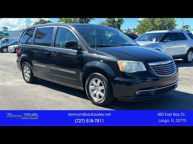 Black 2012 Chrysler Town & Country Minivan Front-Wheel Drive 6-Speed Automatic