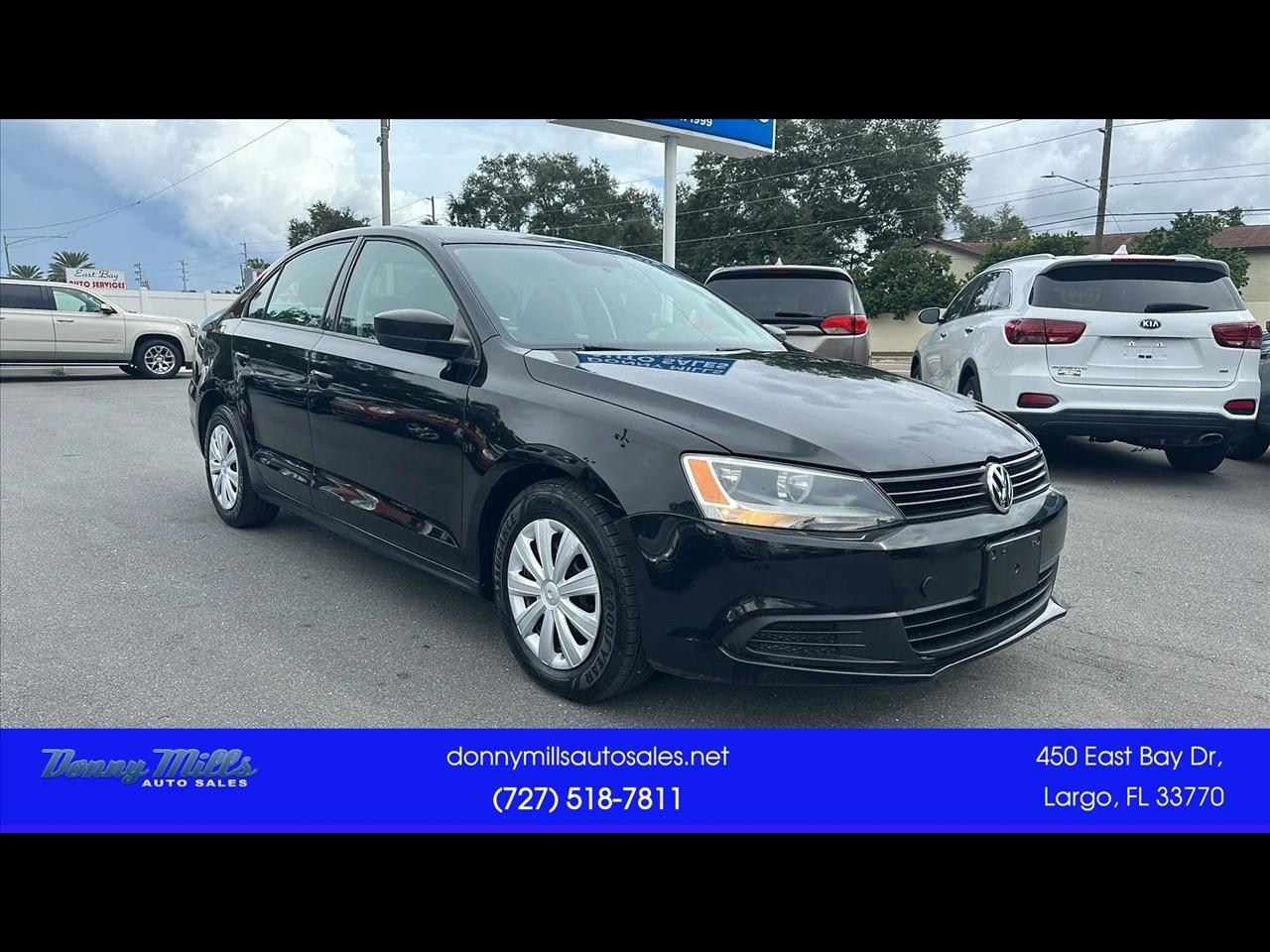 Volkswagen Jetta Sedan  2013