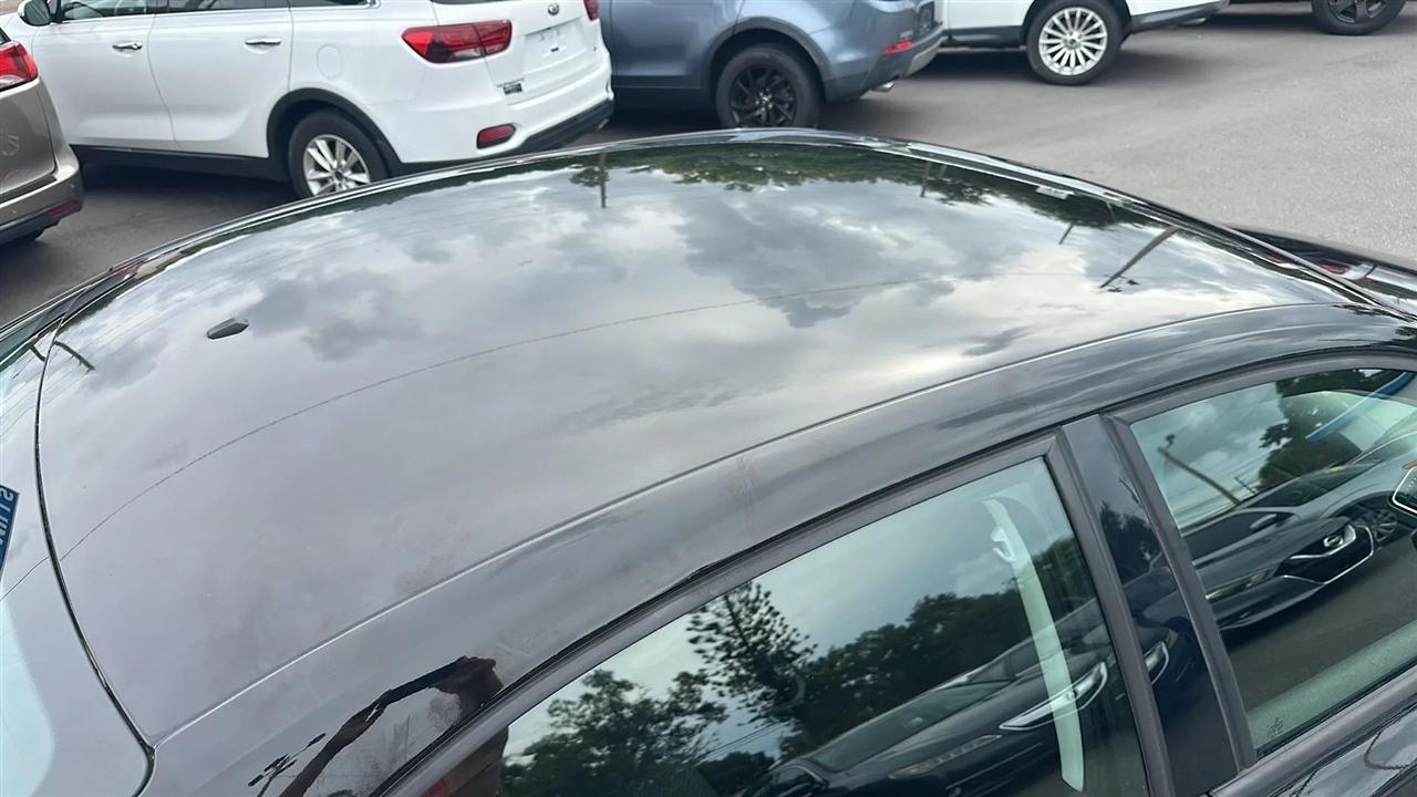 Volkswagen Jetta Sedan  2013