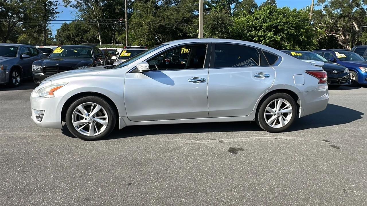 Nissan Altima  2015
