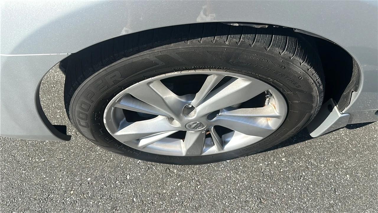 Nissan Altima  2015