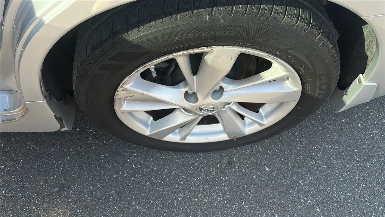 Nissan Altima  2015