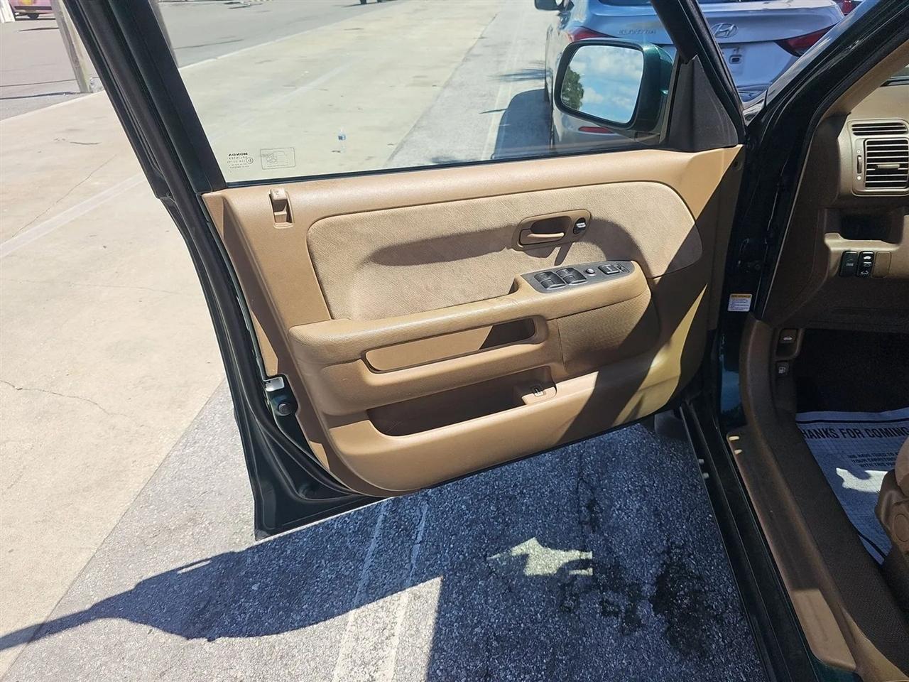 Honda CR-V  2004