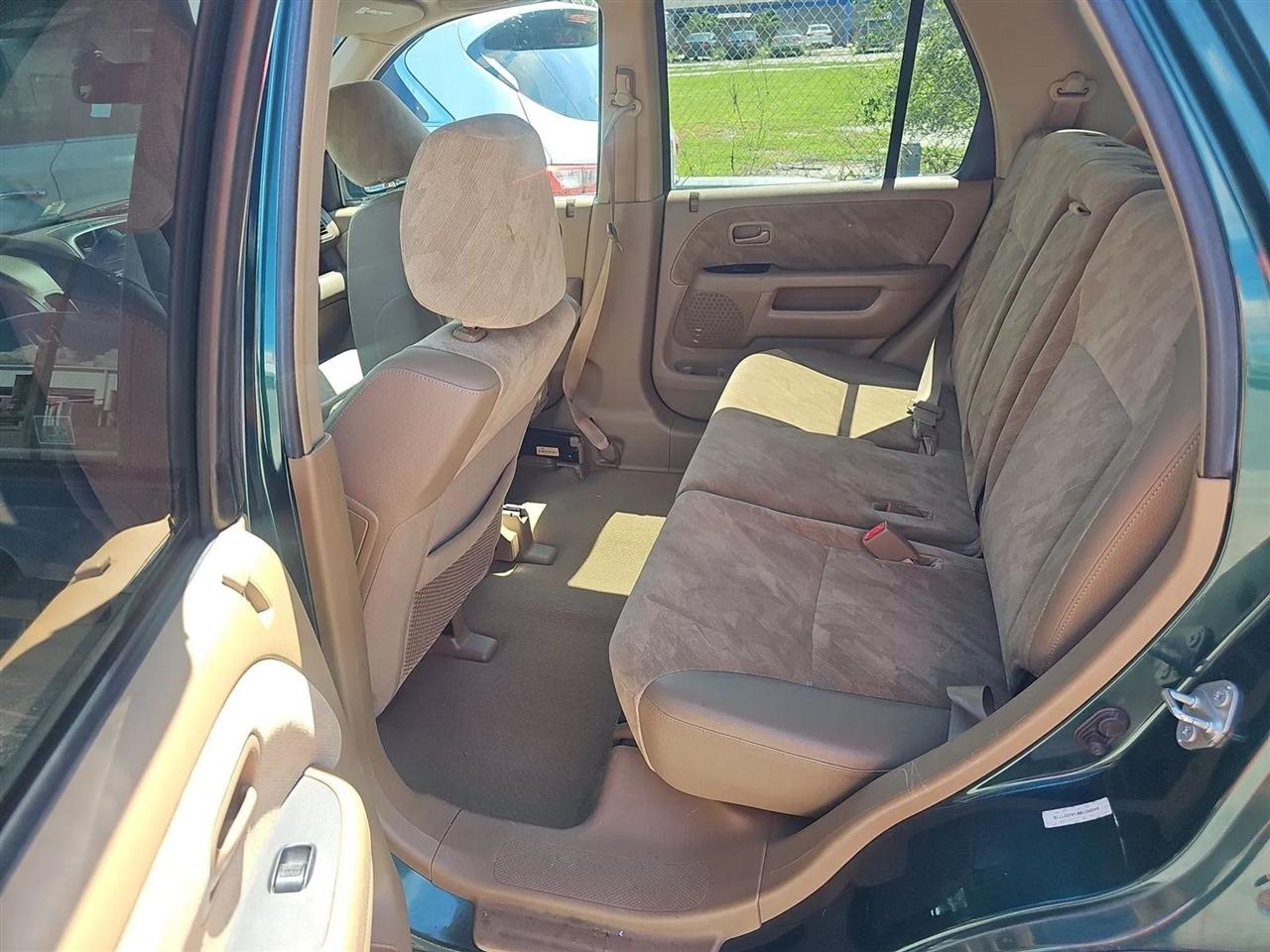 Honda CR-V  2004
