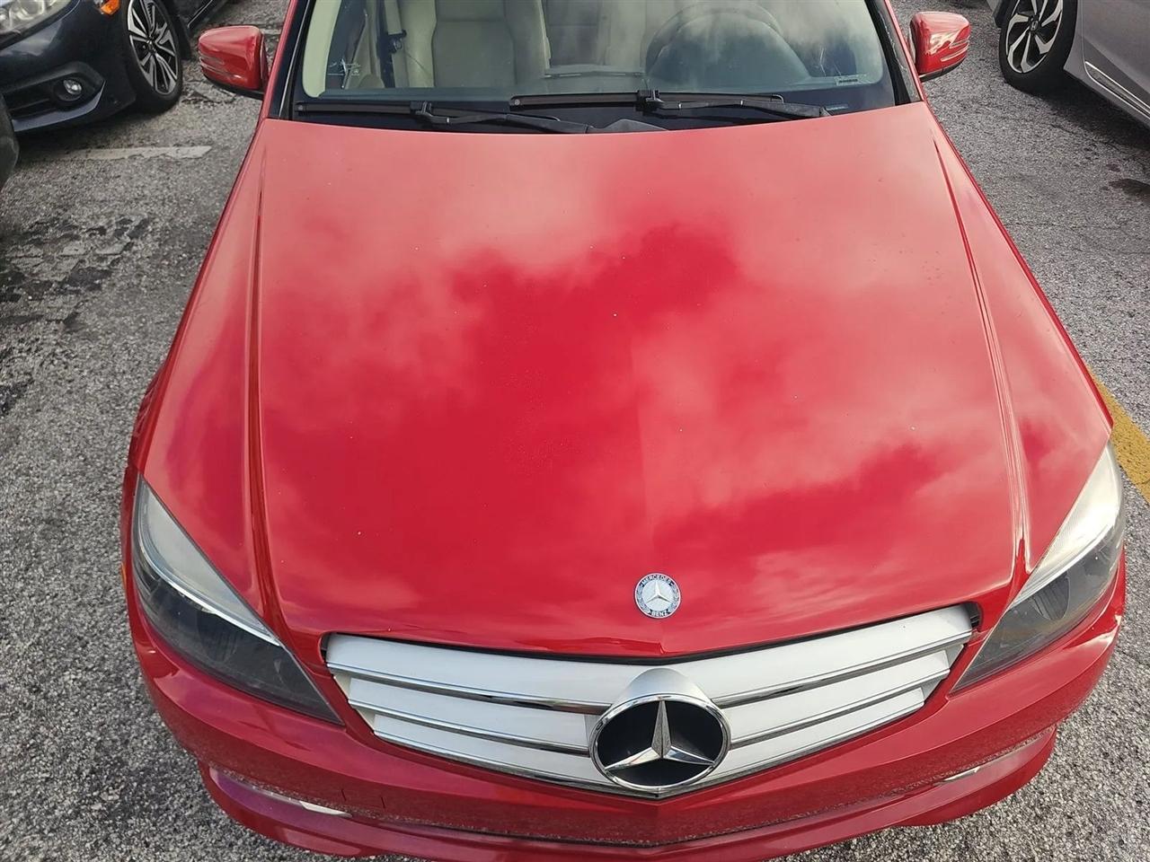 Mercedes-Benz C-Class  2011