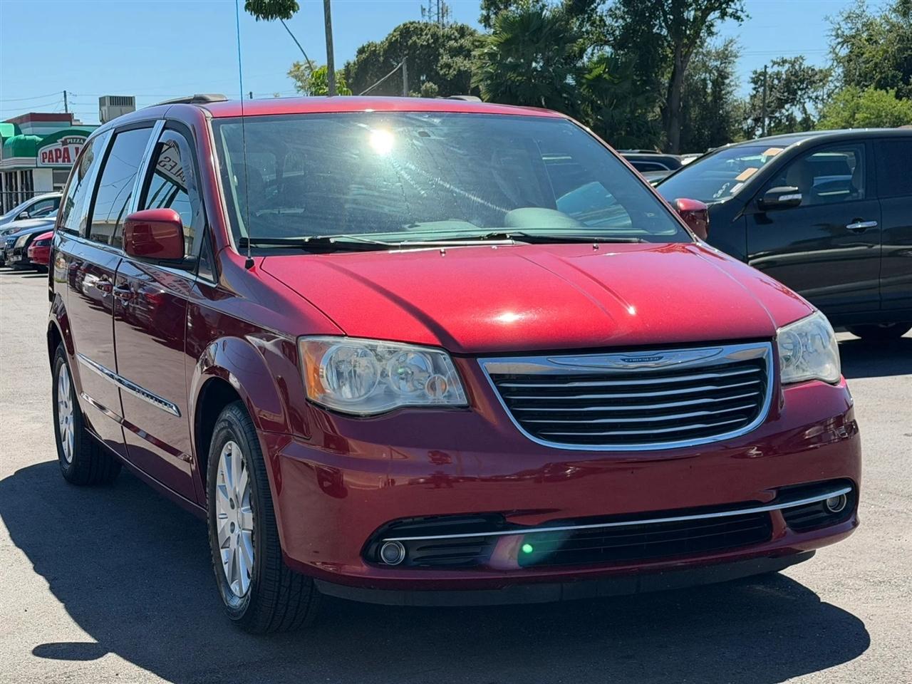 Chrysler Town & Country  2013