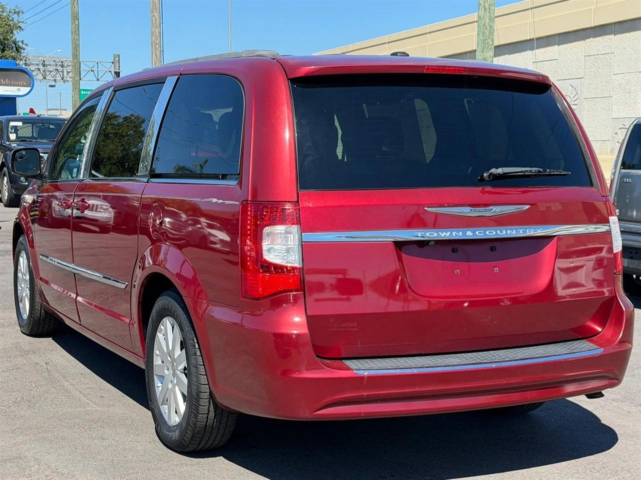 Chrysler Town & Country  2013
