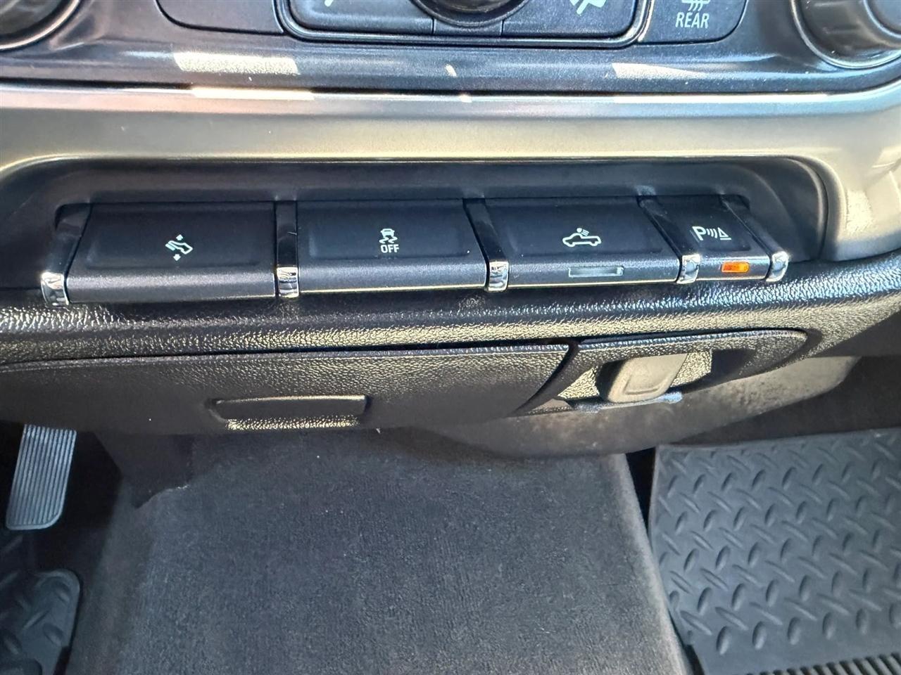 Chevrolet Silverado 1500  2015