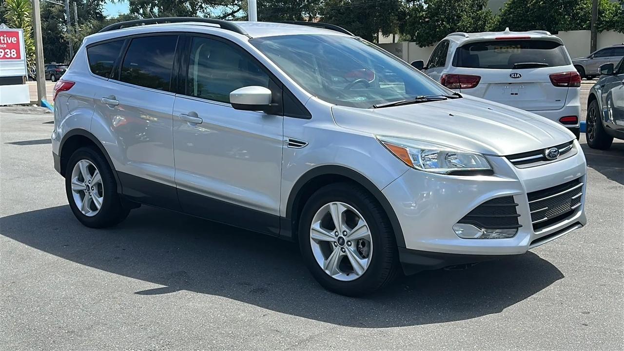 Ford Escape  2014