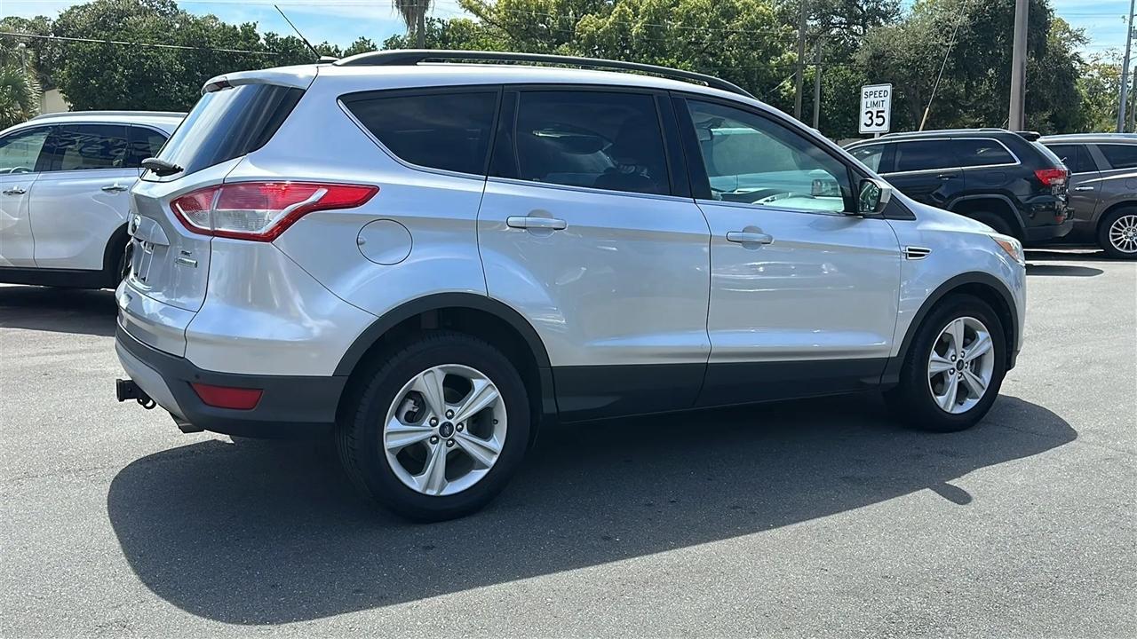 Ford Escape  2014