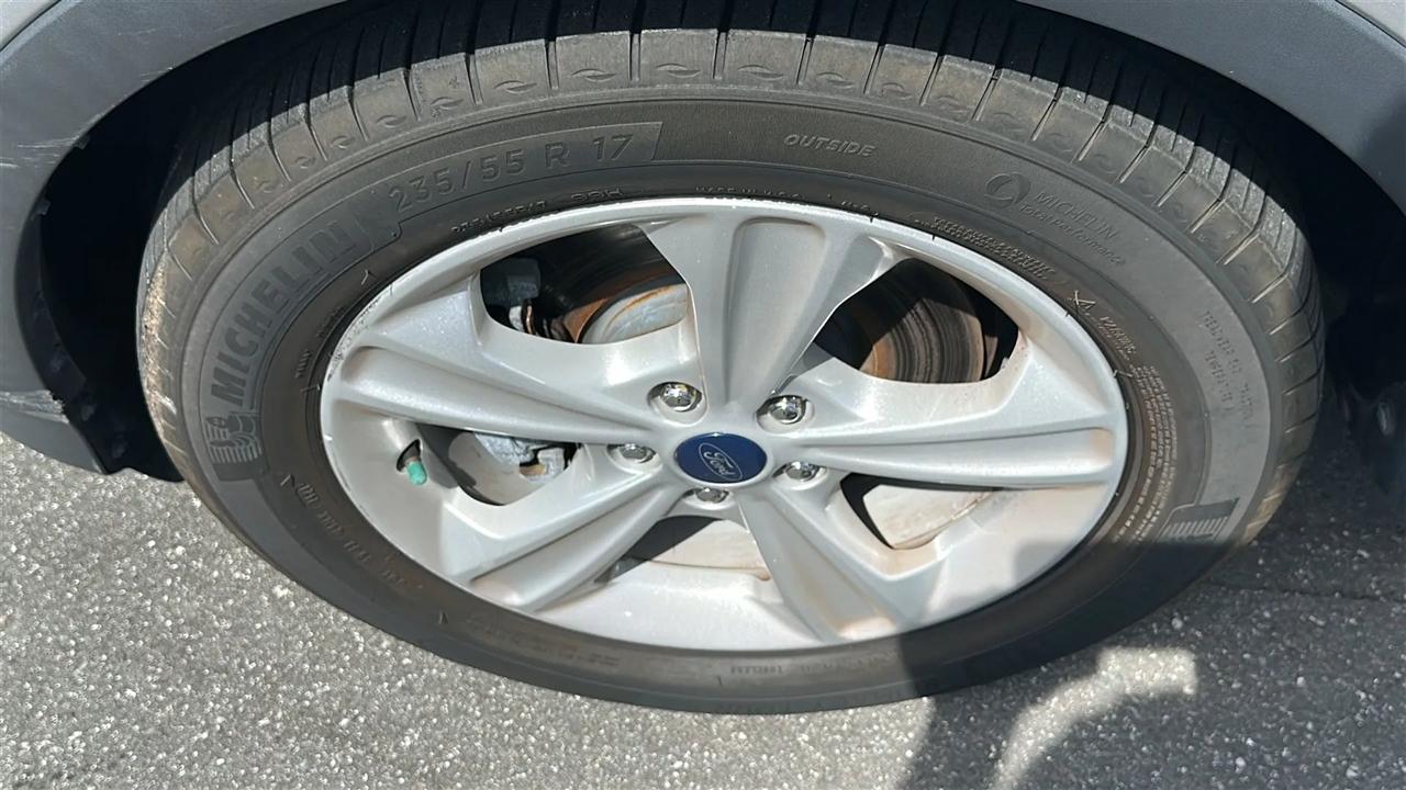 Ford Escape  2014