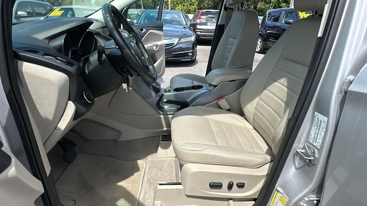 Ford Escape  2014