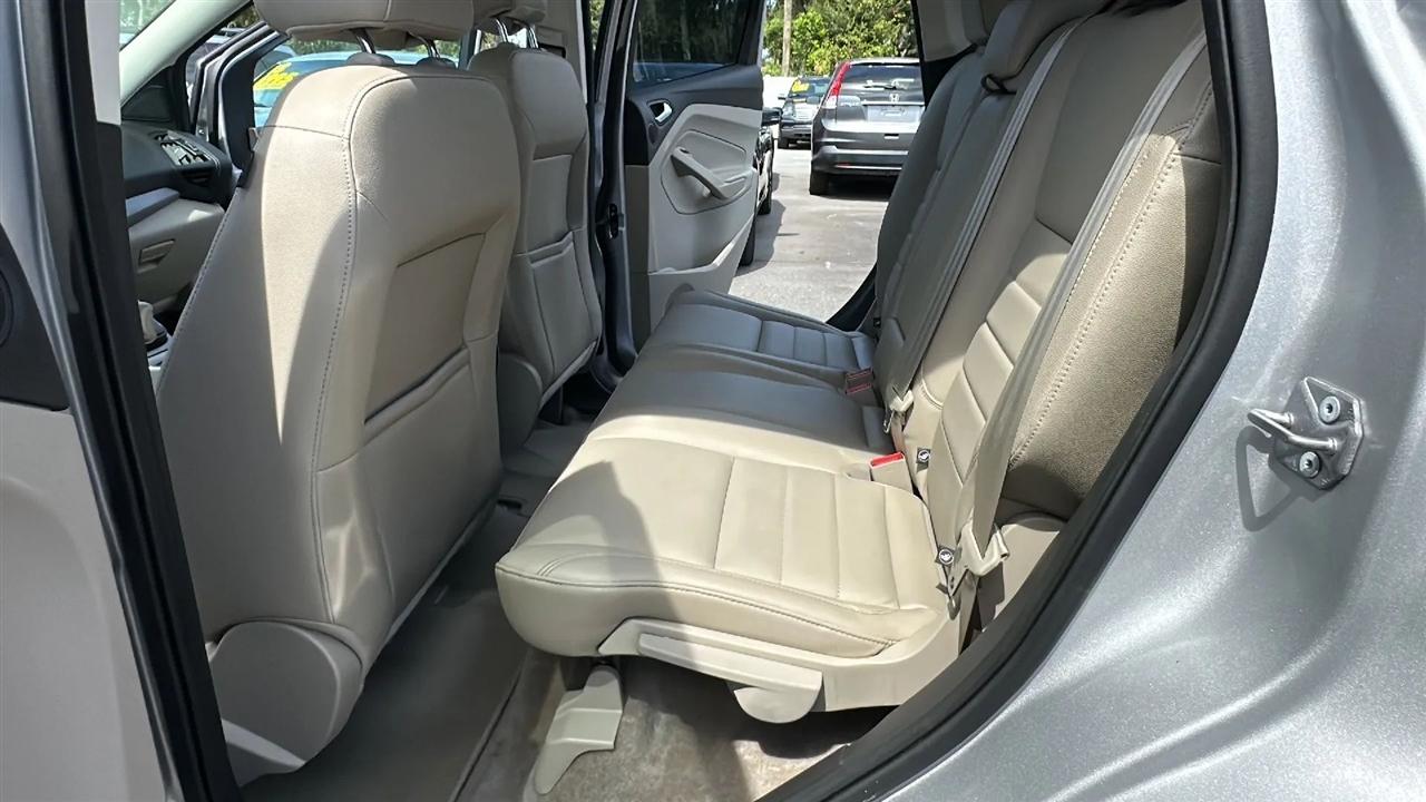 Ford Escape  2014