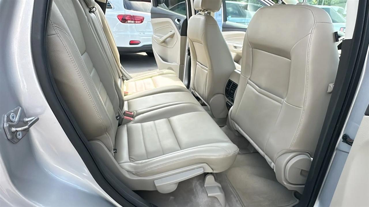 Ford Escape  2014