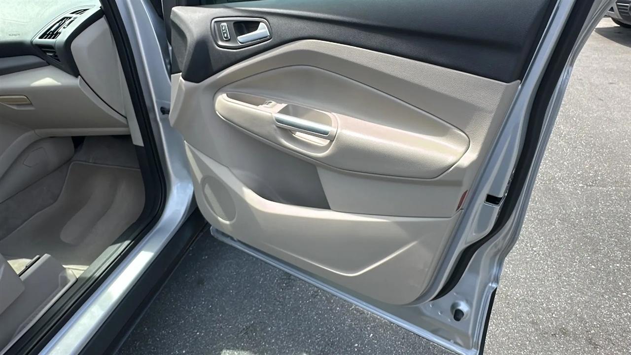 Ford Escape  2014