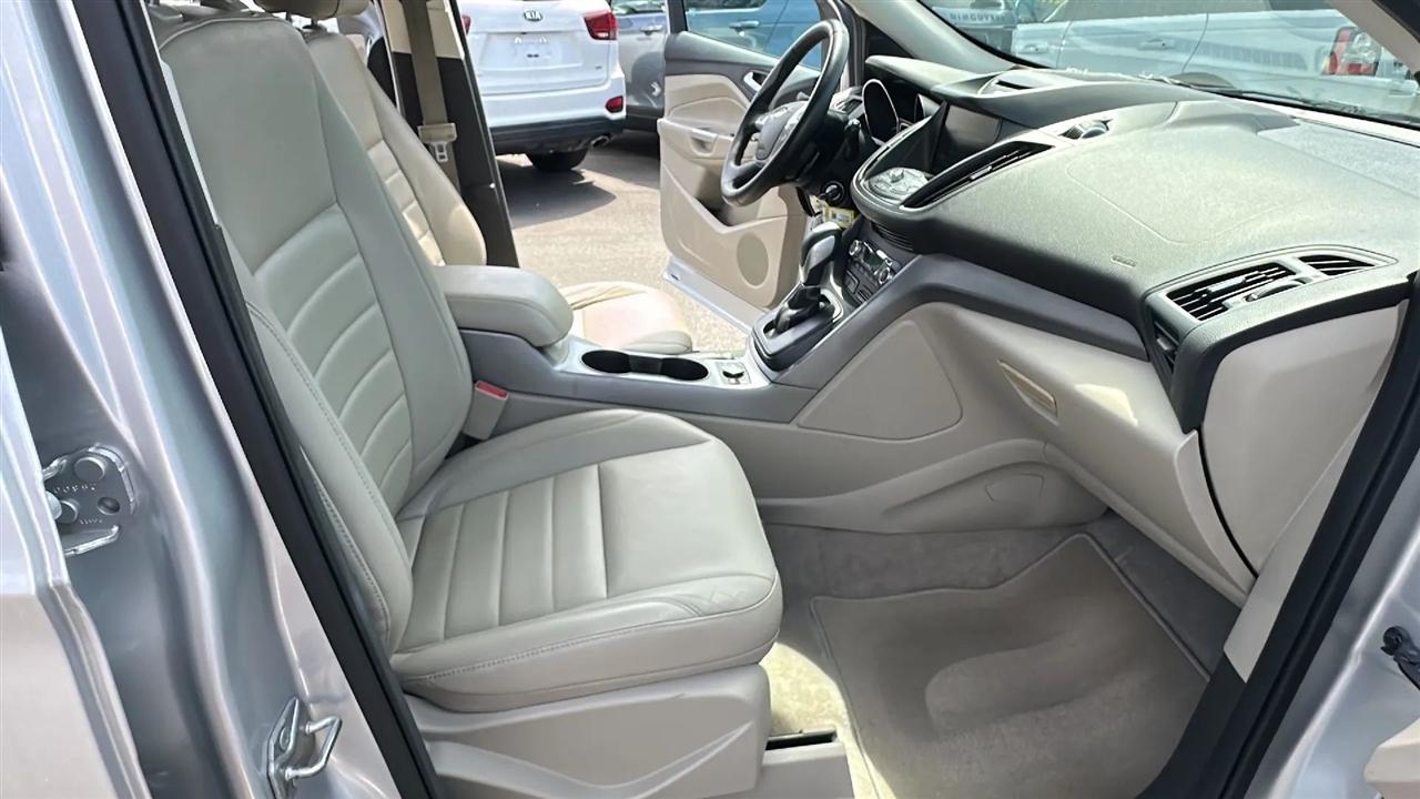 Ford Escape  2014