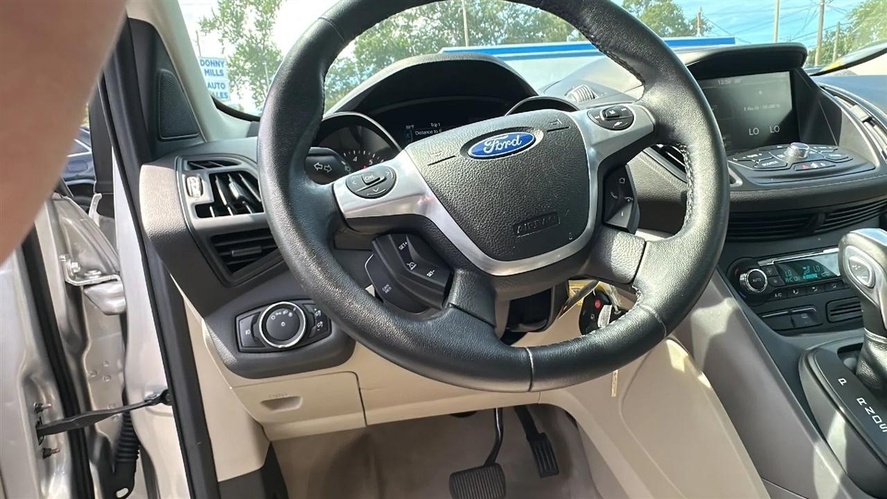 Ford Escape  2014