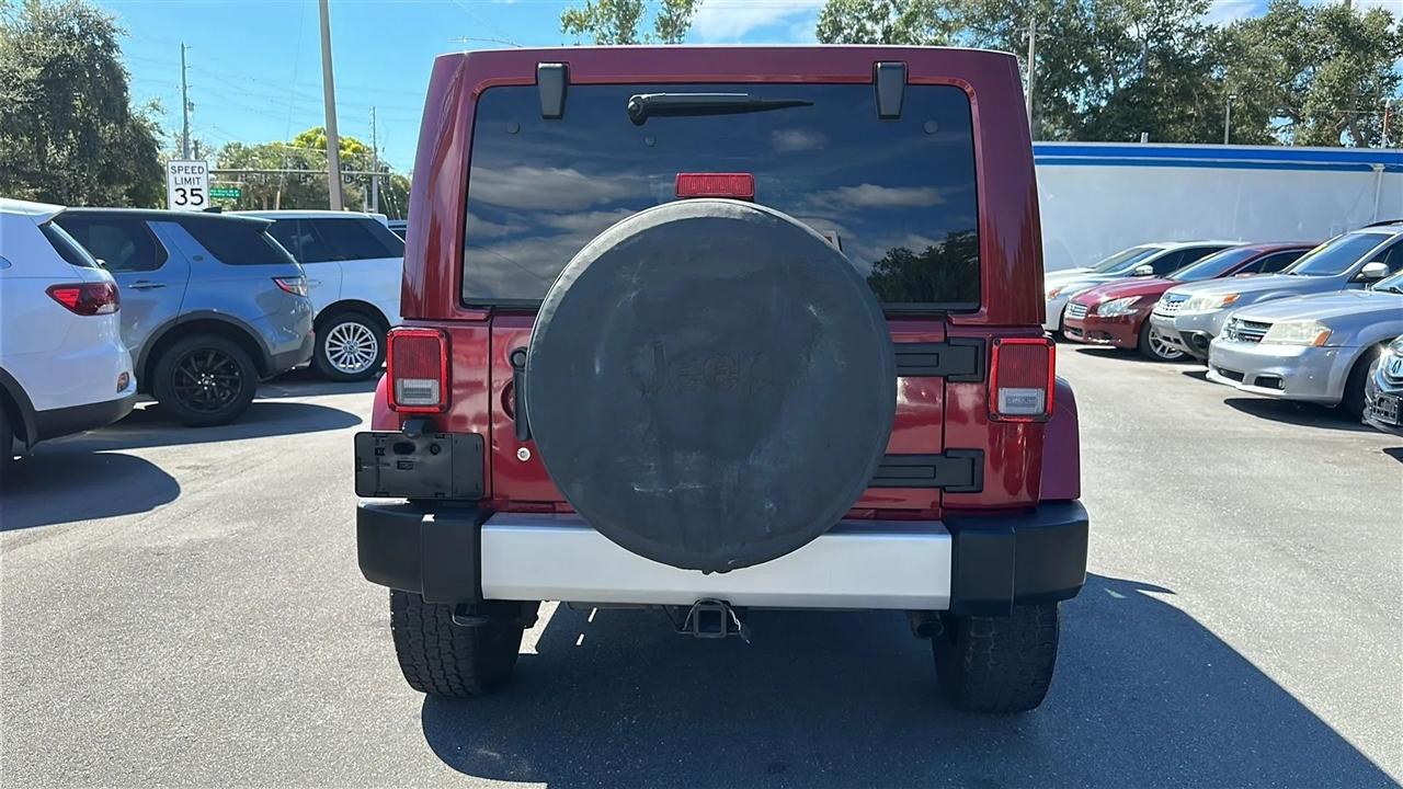 Jeep Wrangler Unlimited  2012