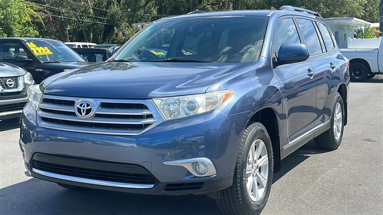 Toyota Highlander  2011