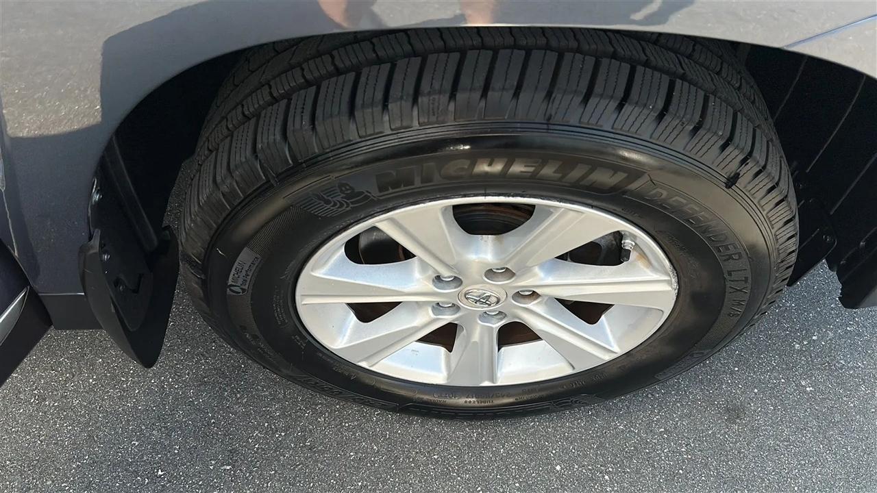 Toyota Highlander  2011