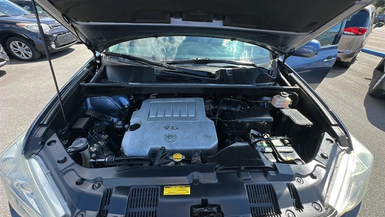 Toyota Highlander  2011
