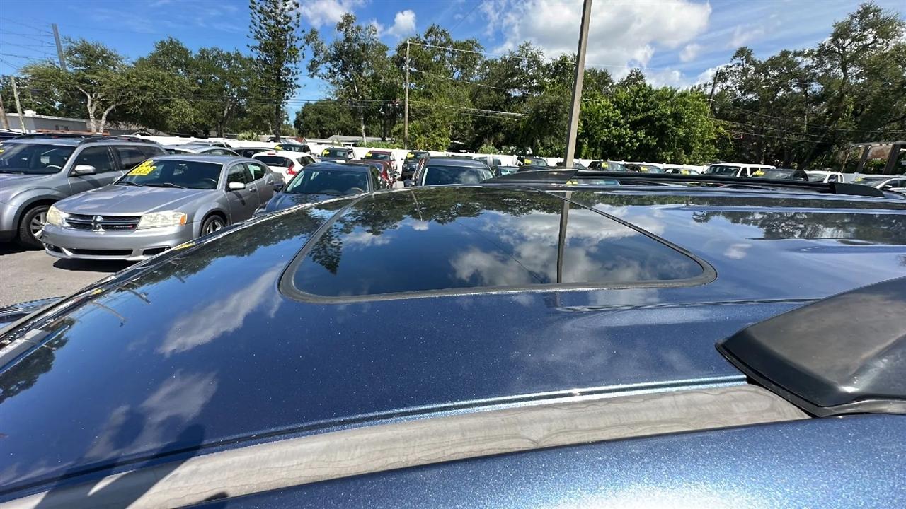 Toyota Highlander  2011