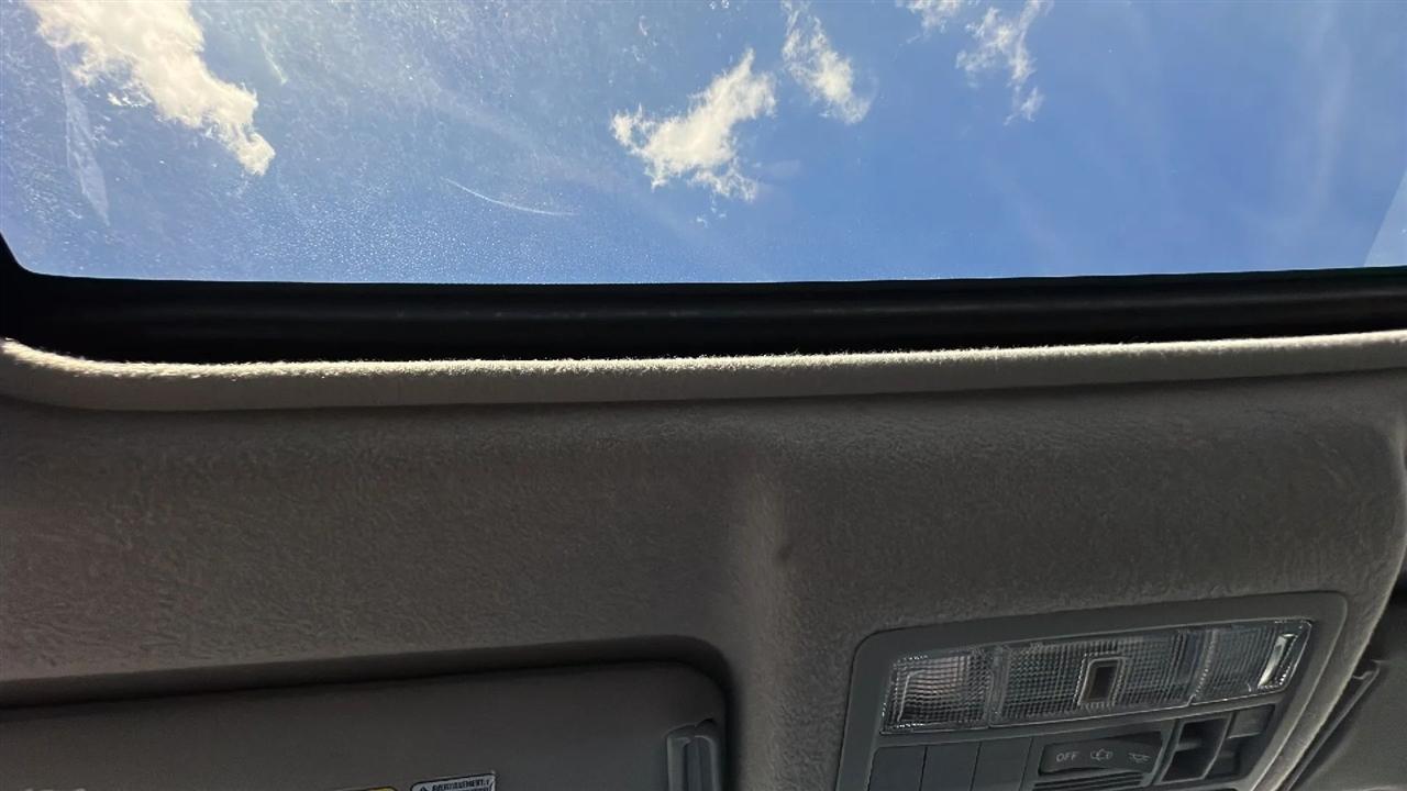 Toyota Highlander  2011