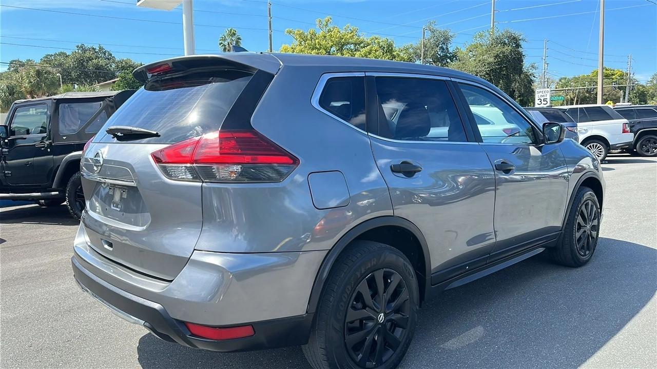 Nissan Rogue  2017