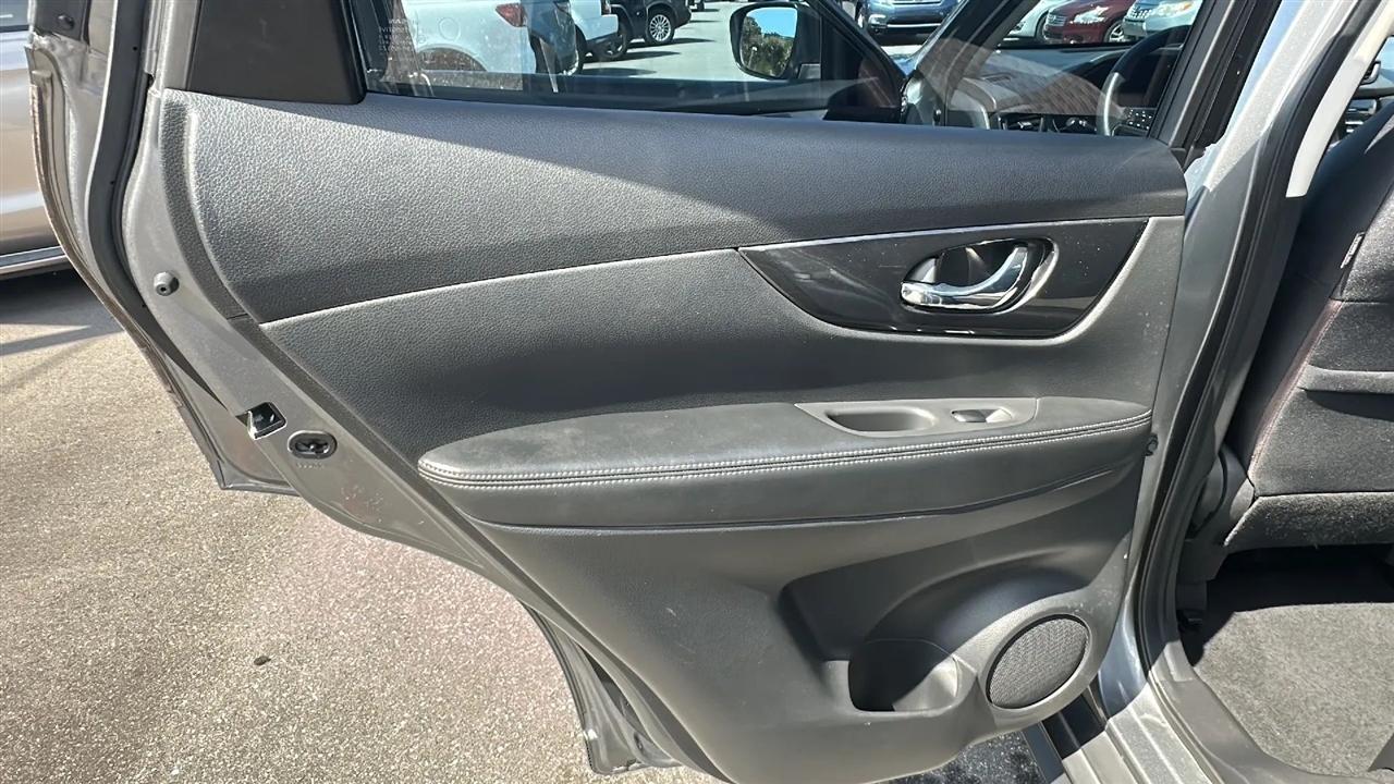 Nissan Rogue  2017
